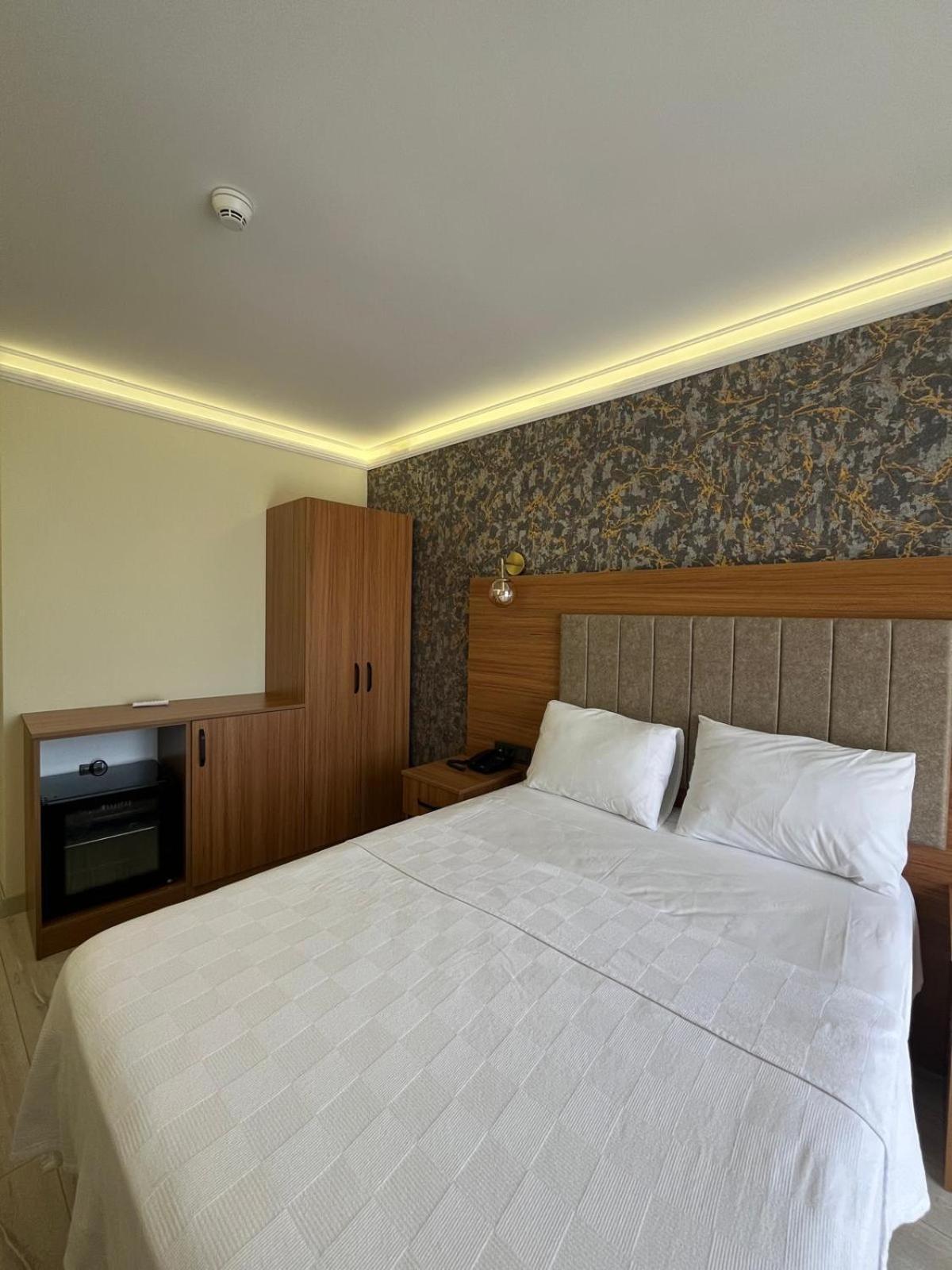 Golden Lux Hotel Antalya Exterior foto